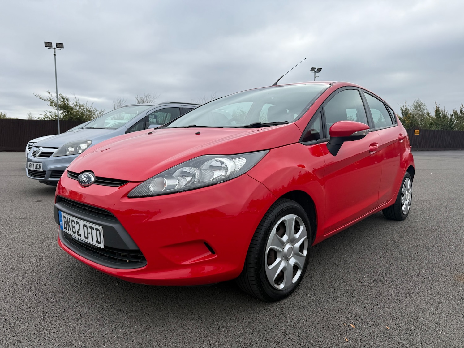 Used Ford Fiesta 2012 for sale - 76221893: Photo 2