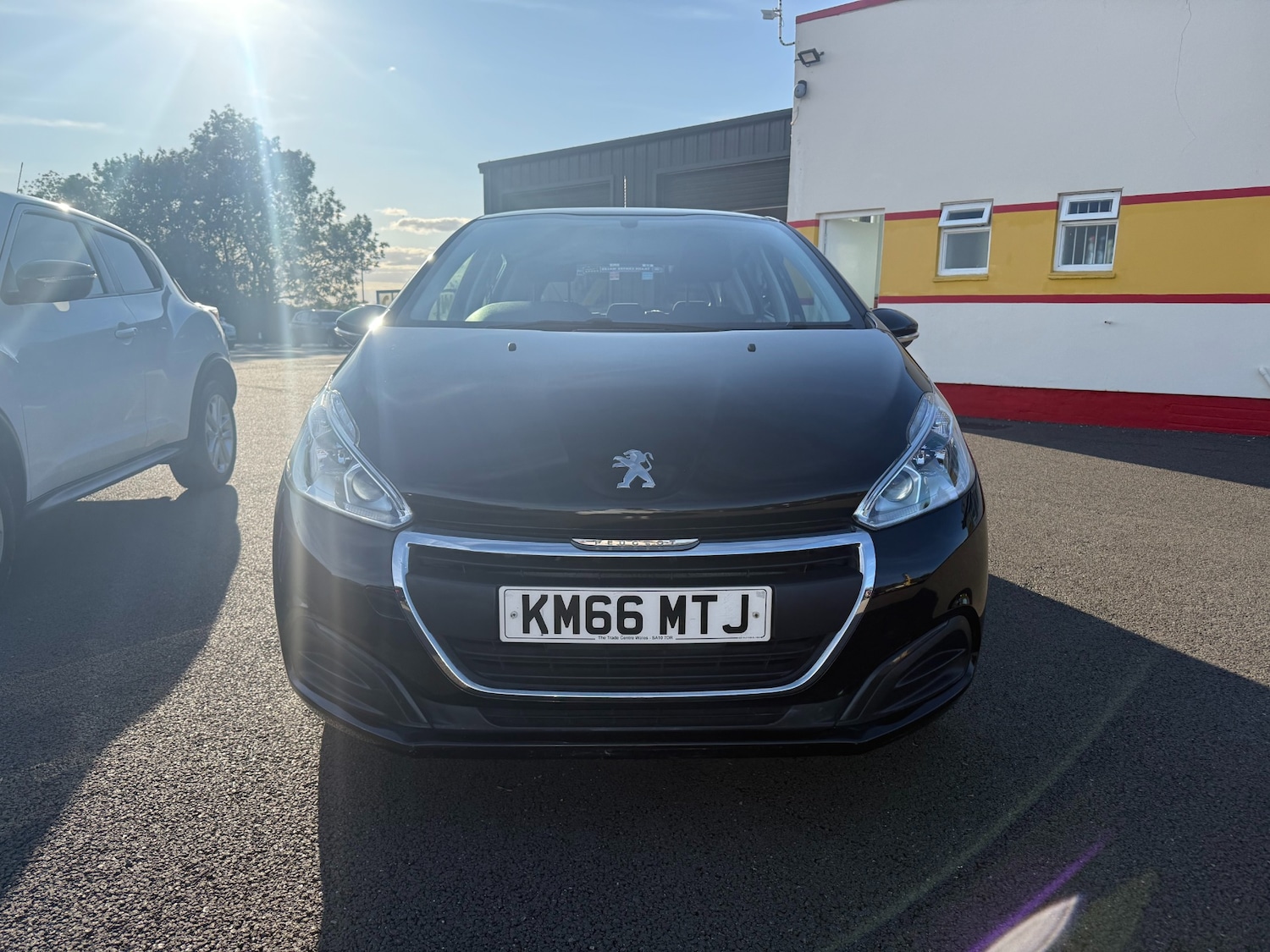 Used Peugeot 208 2016 for sale - 76219567: Photo 1