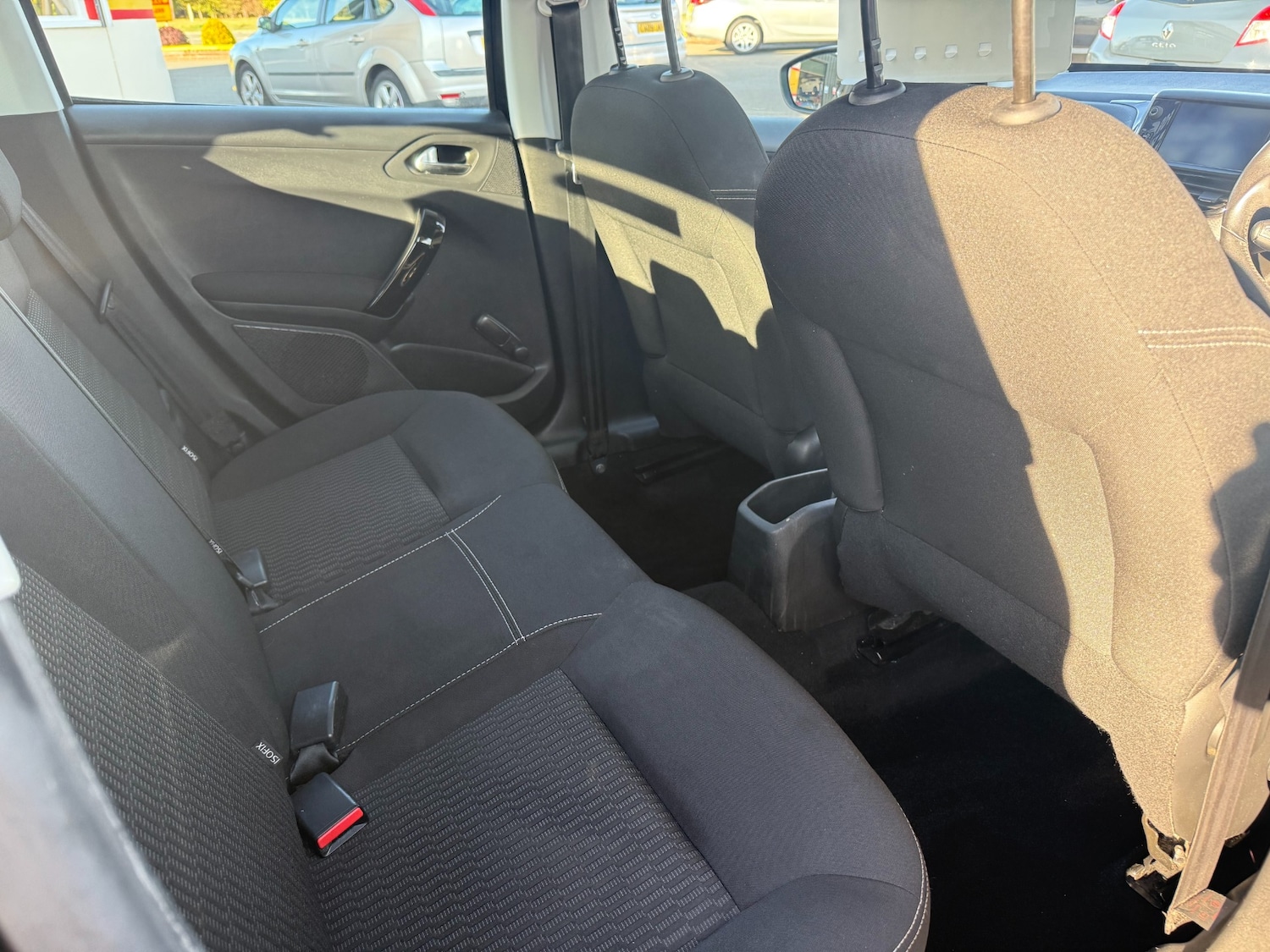 Used Peugeot 208 2016 for sale - 76219567: Photo 4