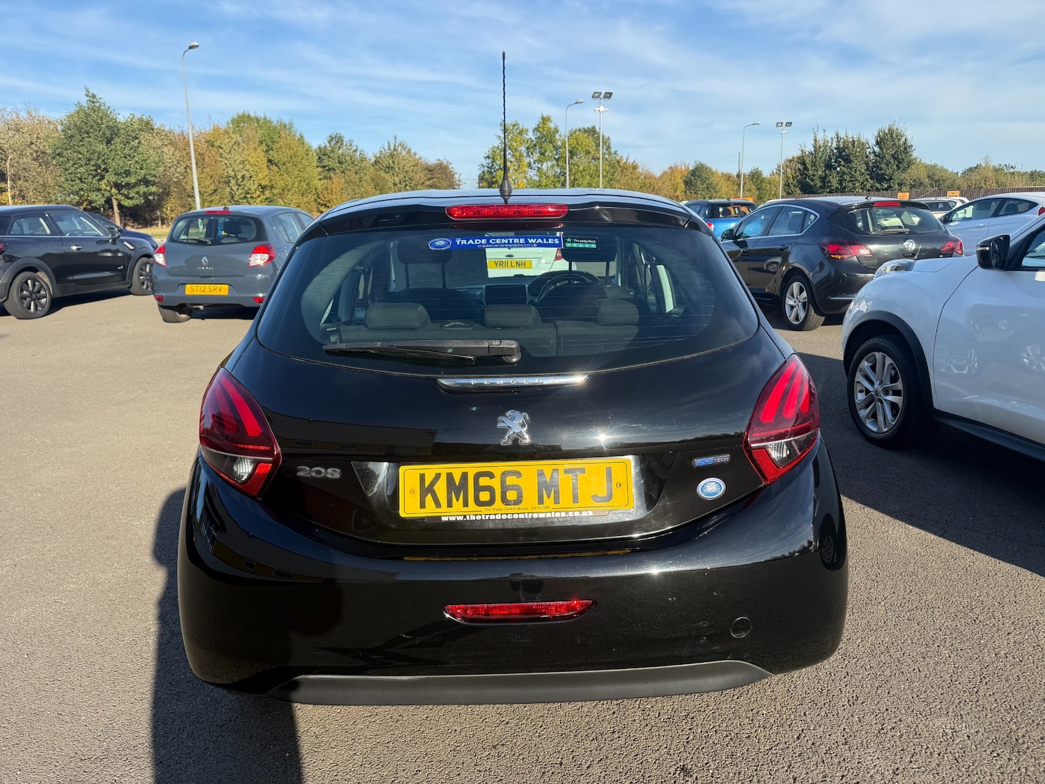 Used Peugeot 208 2016 for sale - 76219567: Photo 5