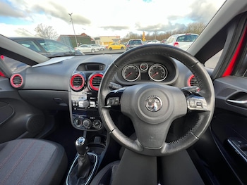 Used Vauxhall Corsa 2014 for sale - 76221040: Photo