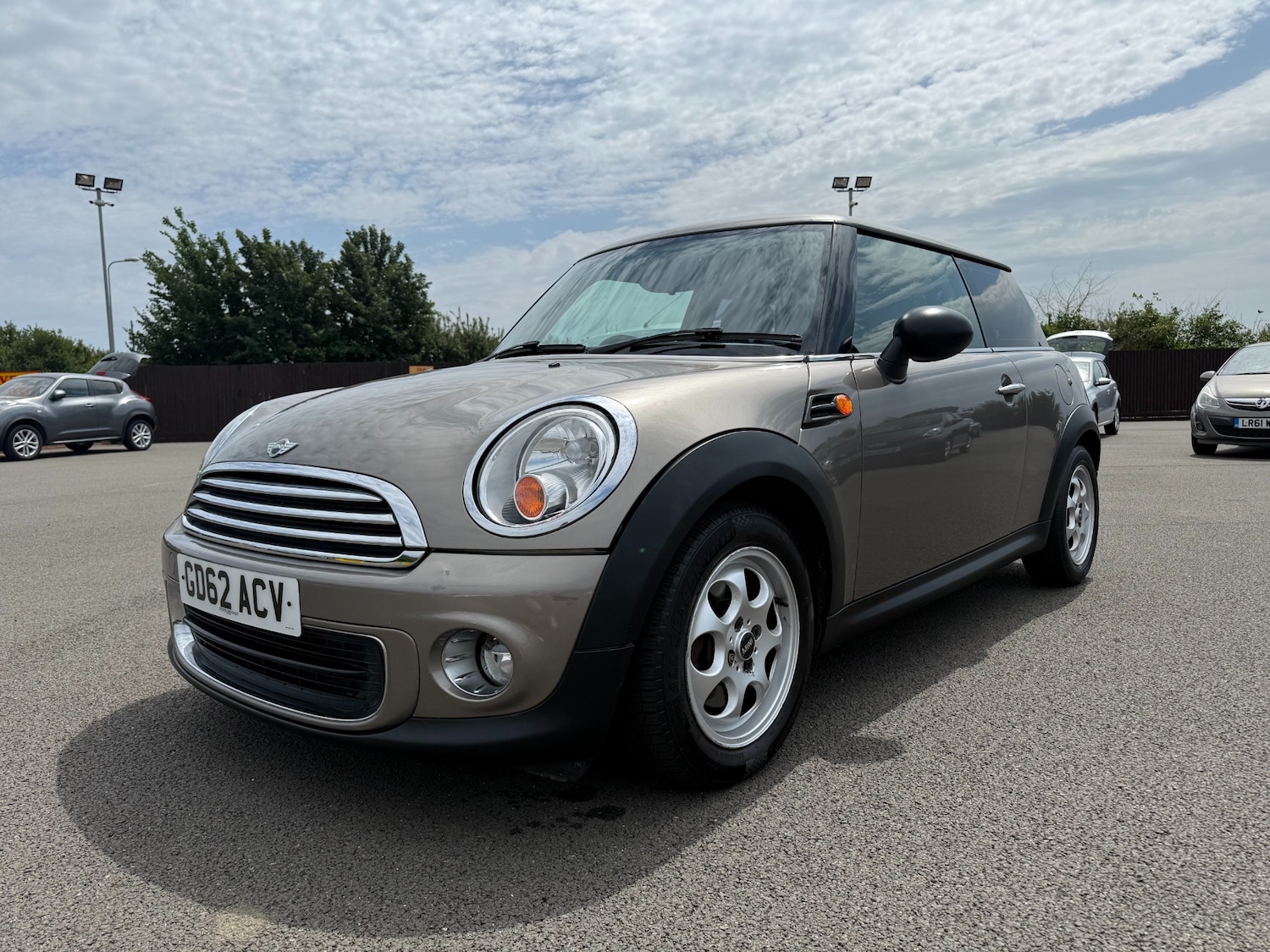 Used MINI Hatch 2012 for sale - 76221900: Photo 2