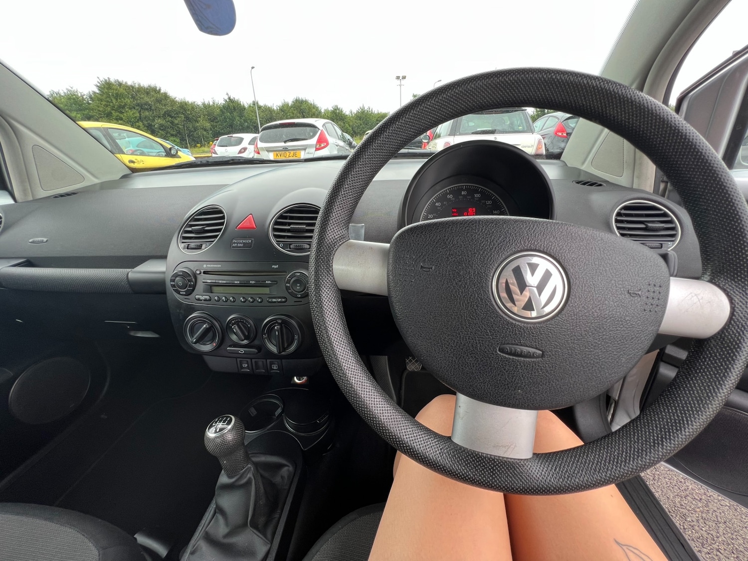 Used Volkswagen Beetle 2010 for sale - 76221976: Photo 3