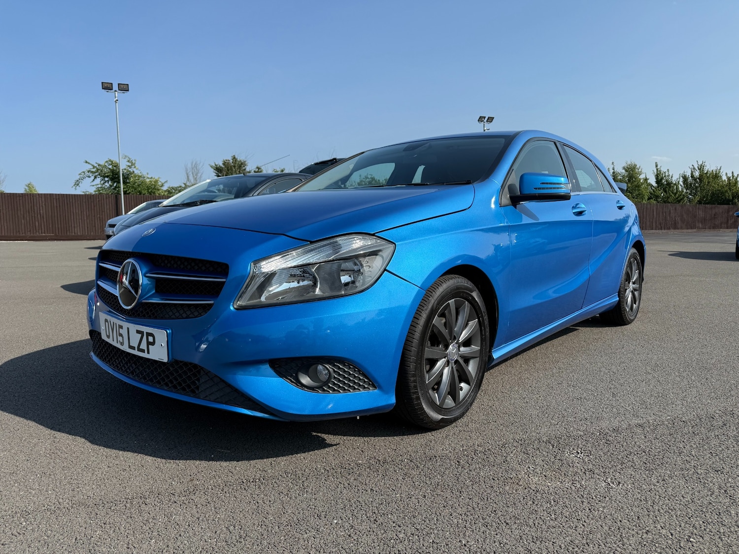 Used Mercedes-Benz A-Class 2015 for sale - 76220723: Photo 2