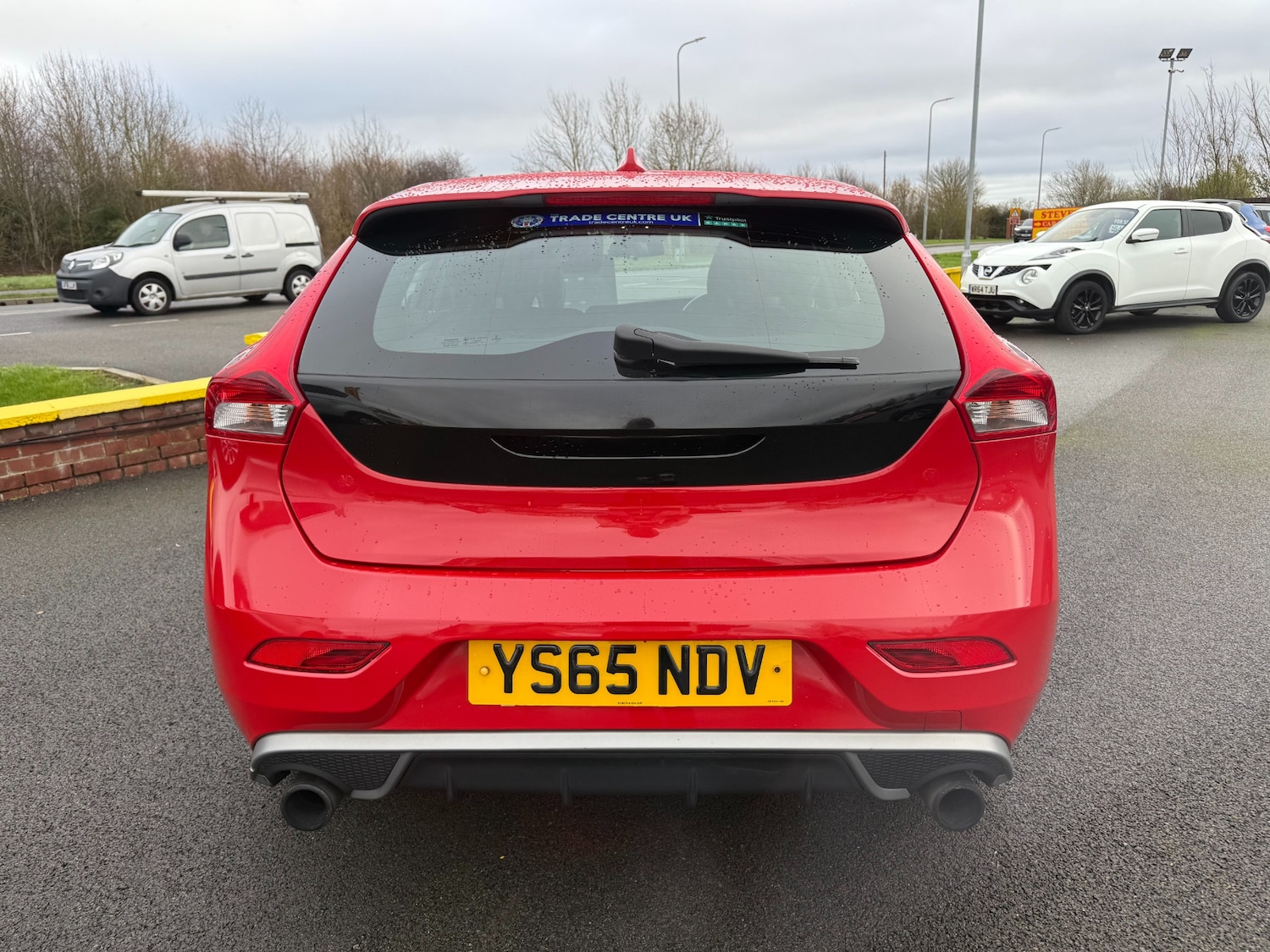 Used Volvo V40 2015 for sale - 76719139: Photo 5