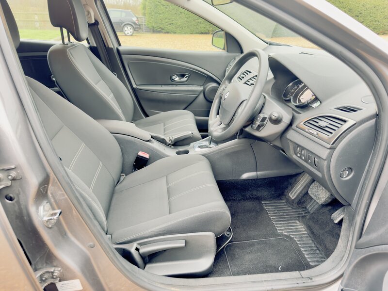 Used Renault Megane 2014 for sale - 77211307: Photo 17