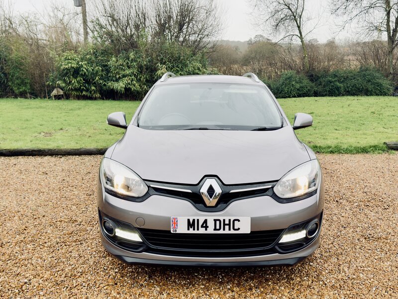 Used Renault Megane 2014 for sale - 77211307: Photo 2