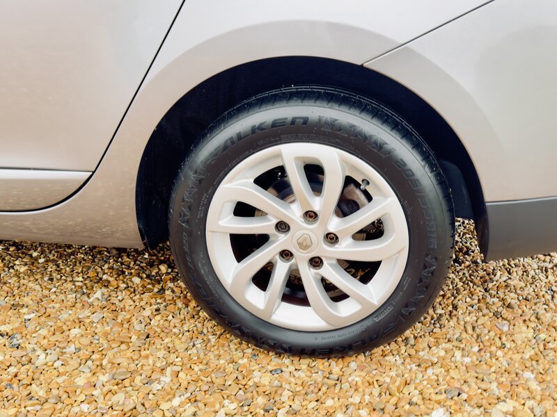 Used Renault Megane 2014 for sale - 77211307: Photo 7