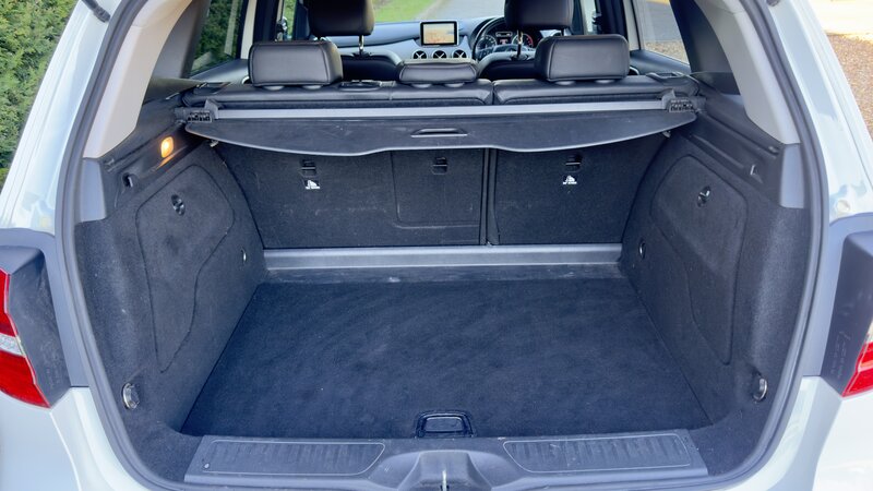 Used Mercedes-Benz B Class 2014 for sale - 77719077: Photo 22