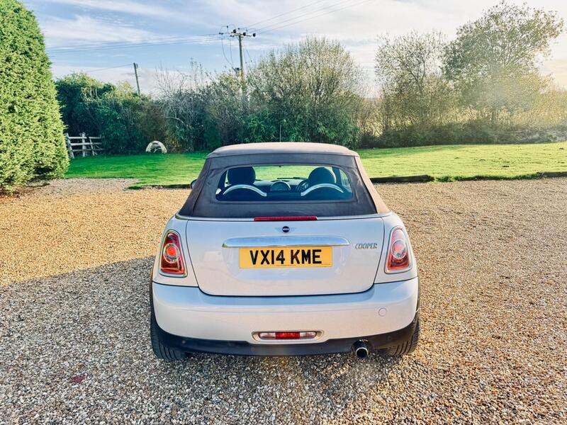 Used MINI Convertible 2014 for sale - 76920139: Photo 21