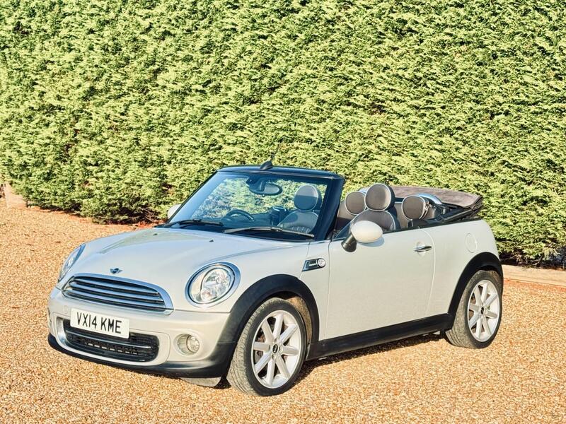 Used MINI Convertible 2014 for sale - 76920139: Photo 3