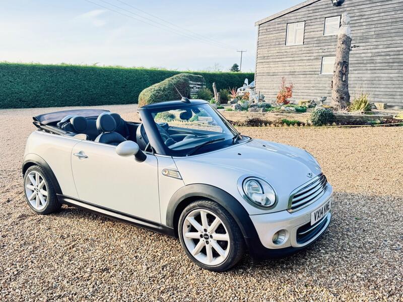 Used MINI Convertible 2014 for sale - 76920139: Photo 7
