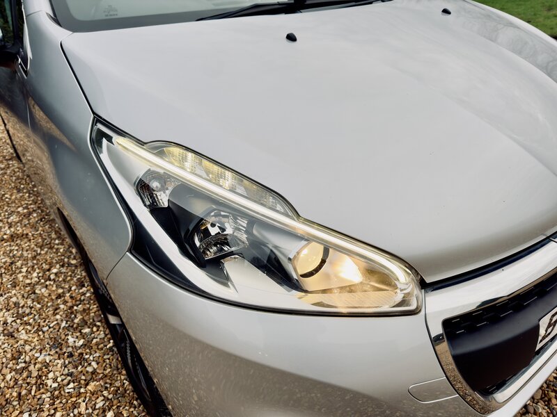 Used Peugeot 208 2016 for sale - 77187294: Photo 21