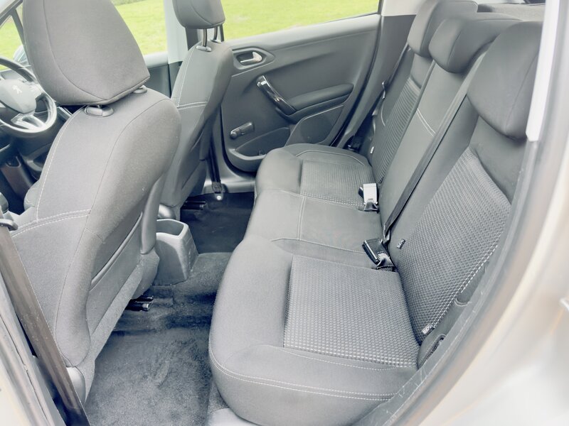 Used Peugeot 208 2016 for sale - 77187294: Photo 31