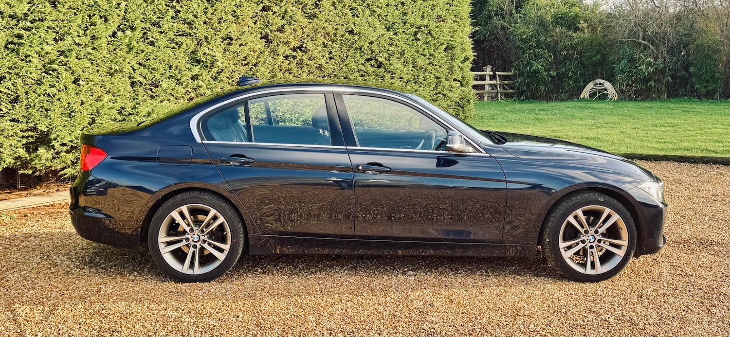 Used BMW 3 Series 2014 for sale - 76892376: Photo 4