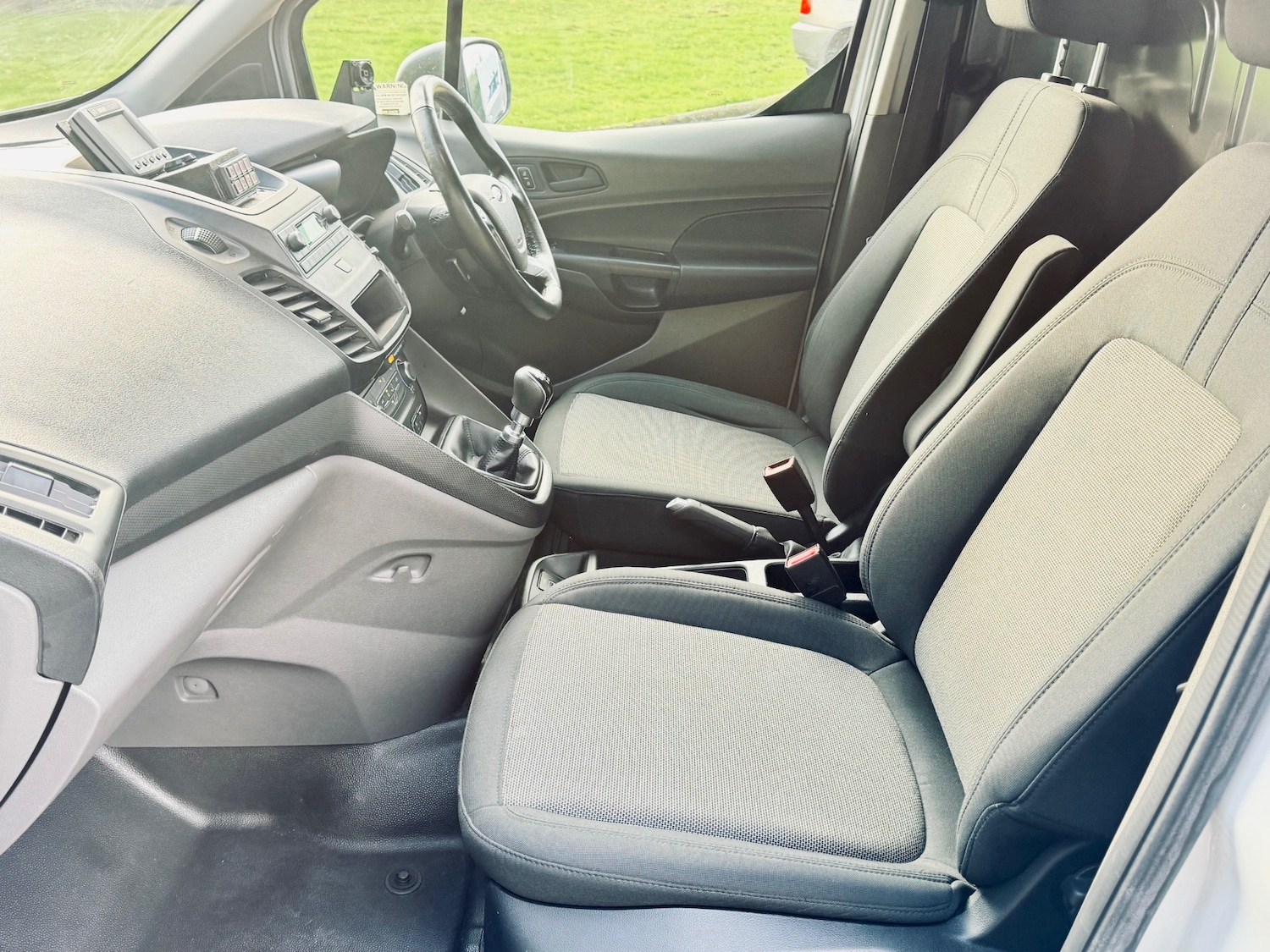 Used Ford Transit Connect 2018 for sale - 76892369: Photo 17