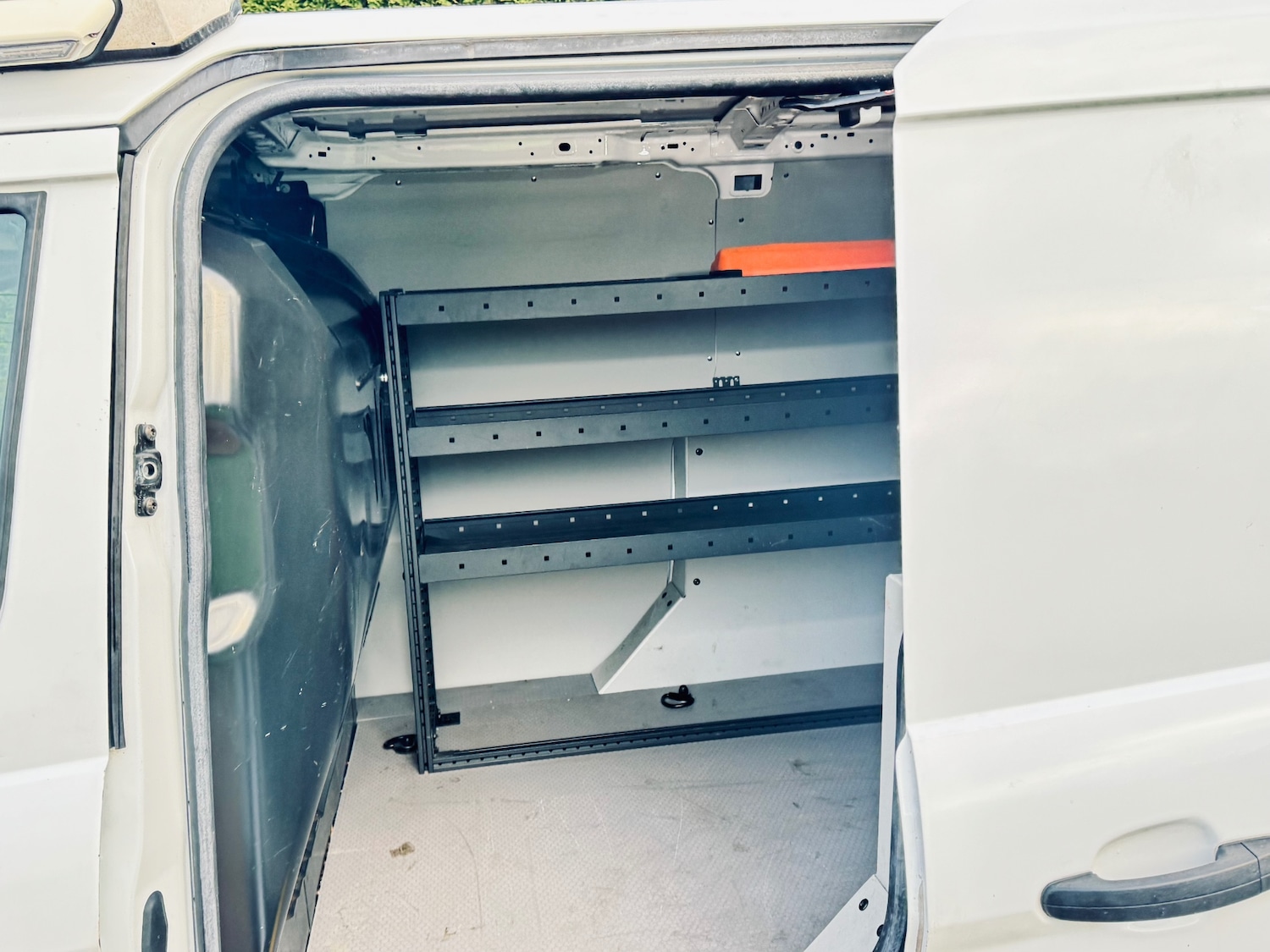 Used Ford Transit Connect 2018 for sale - 76892369: Photo 24