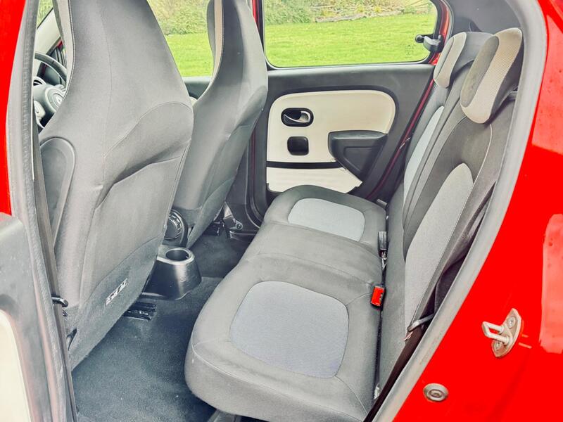 Used Renault Twingo 2016 for sale - 76920134: Photo 17