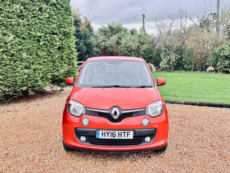 Used Renault Twingo 2016 for sale - 76920134: Photo 2