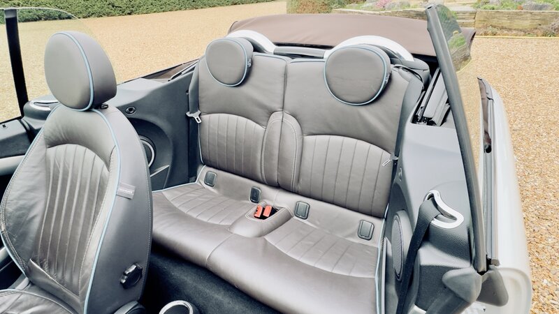 Used MINI Convertible 2014 for sale - 77354985: Photo 40