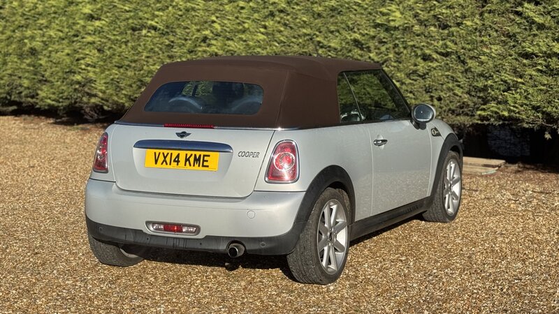Used MINI Convertible 2014 for sale - 77354985: Photo 5