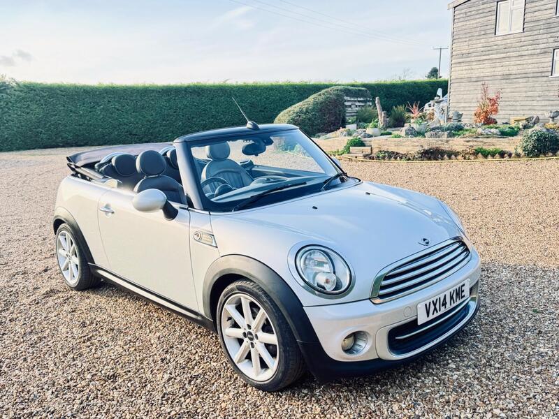 Used MINI Convertible 2014 for sale - 77354985: Photo 6