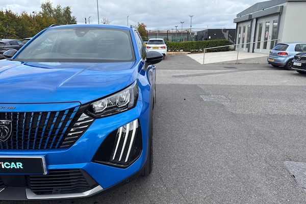 Used Peugeot 2008 2023 for sale - 76218635: Photo 25