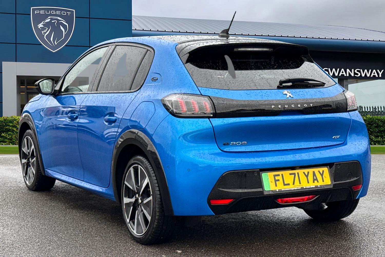 Used Peugeot 208 2021 for sale - 77275375: Photo 2