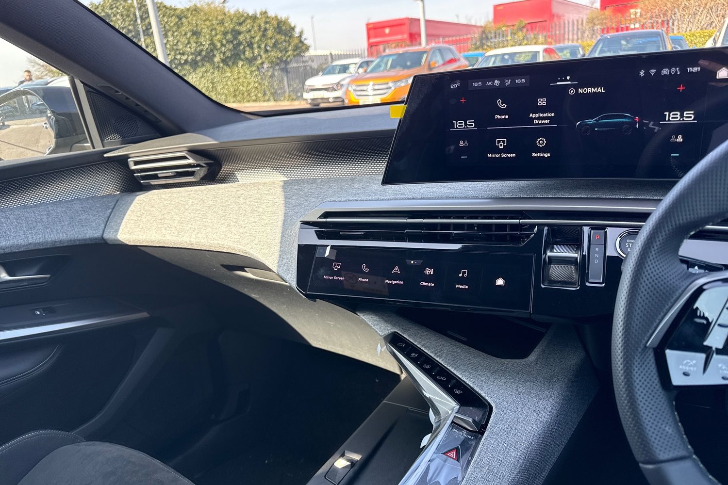 Used Peugeot E-3008 2026 for sale - 76250629: Photo 42