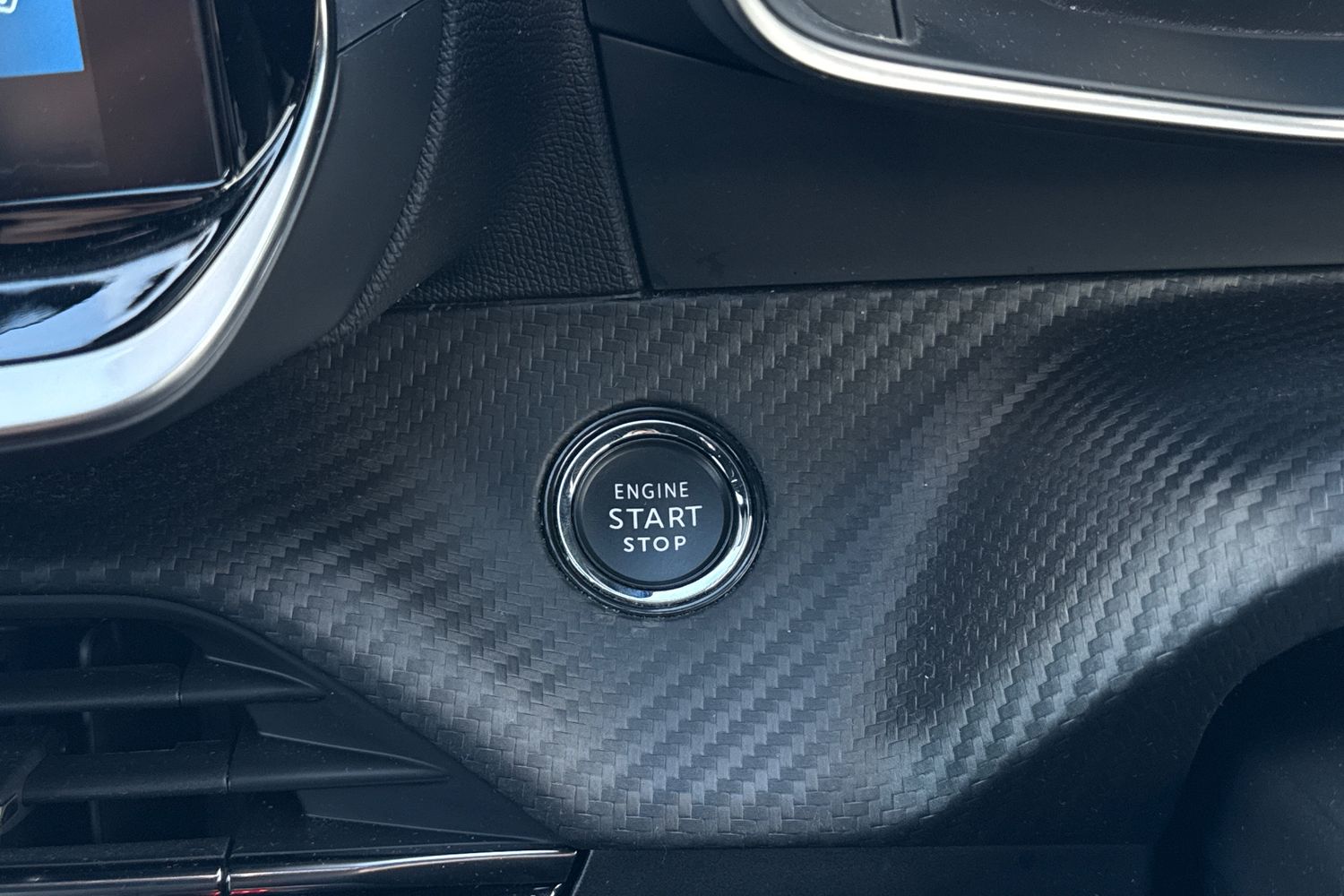 Used Peugeot 2008 2022 for sale - 77128881: Photo 42