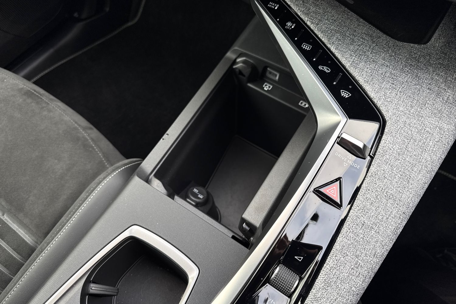 Used Peugeot 3008 2025 for sale - 76509136: Photo 58