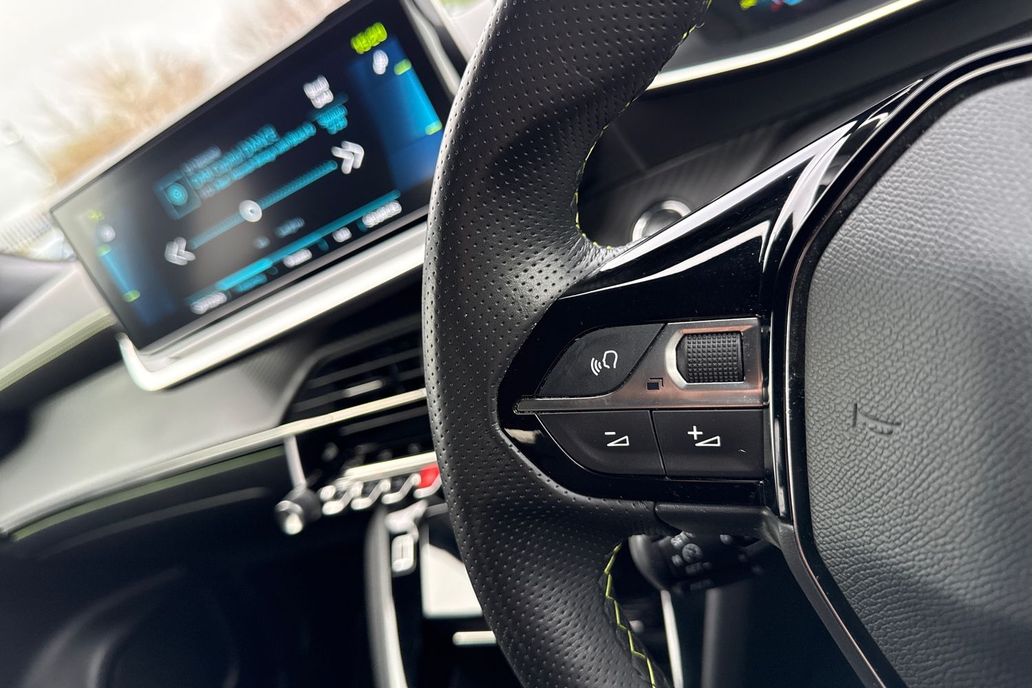 Used Peugeot 2008 2022 for sale - 77390127: Photo 39