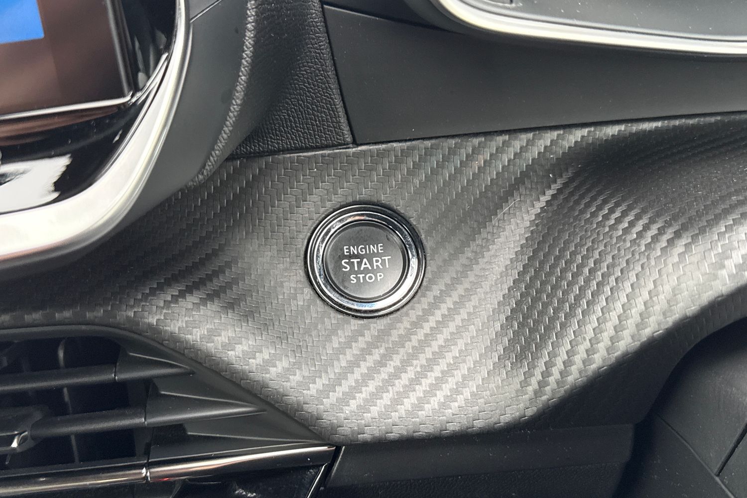 Used Peugeot 2008 2022 for sale - 77390127: Photo 45