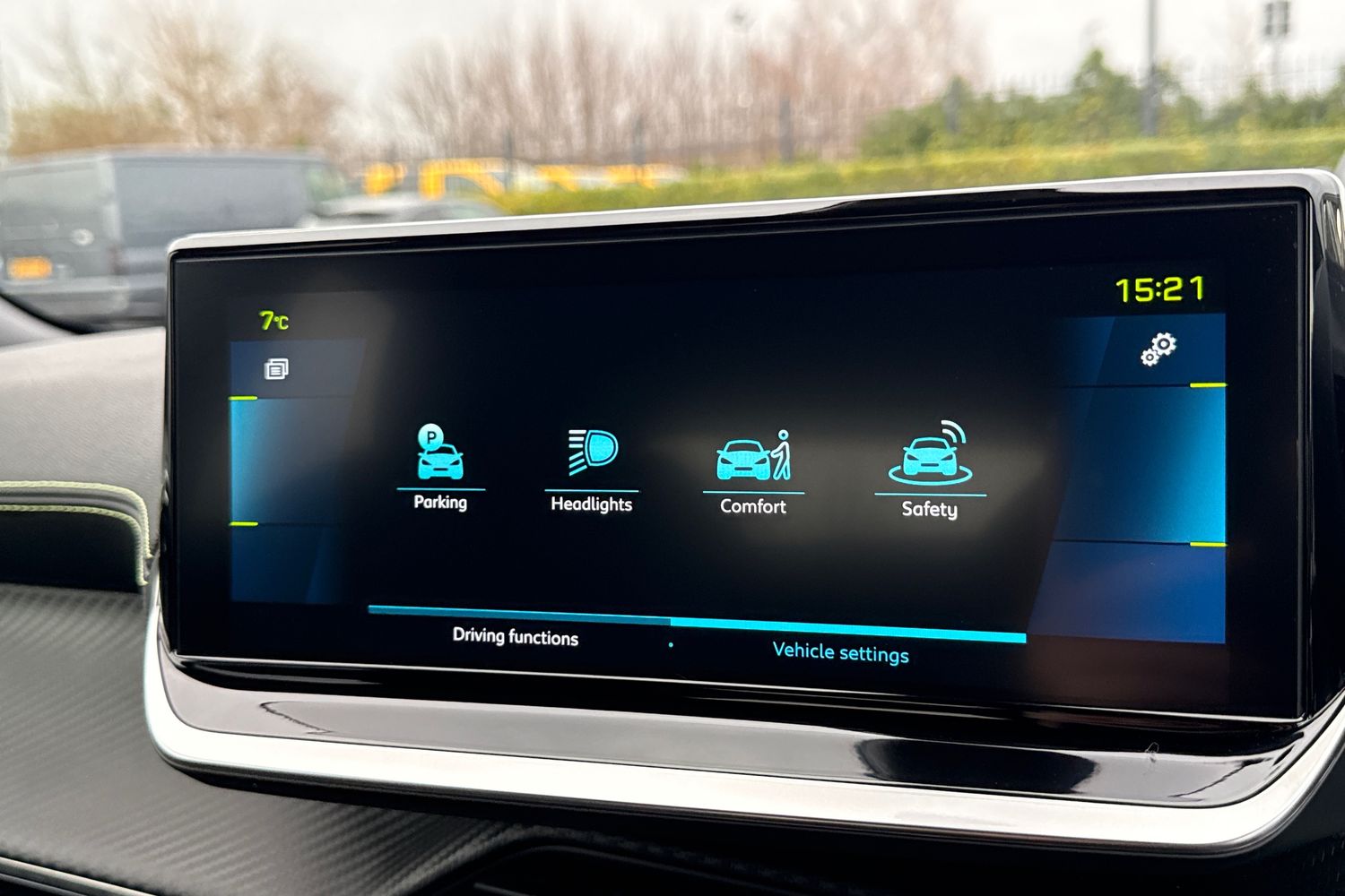 Used Peugeot 2008 2022 for sale - 77390127: Photo 54