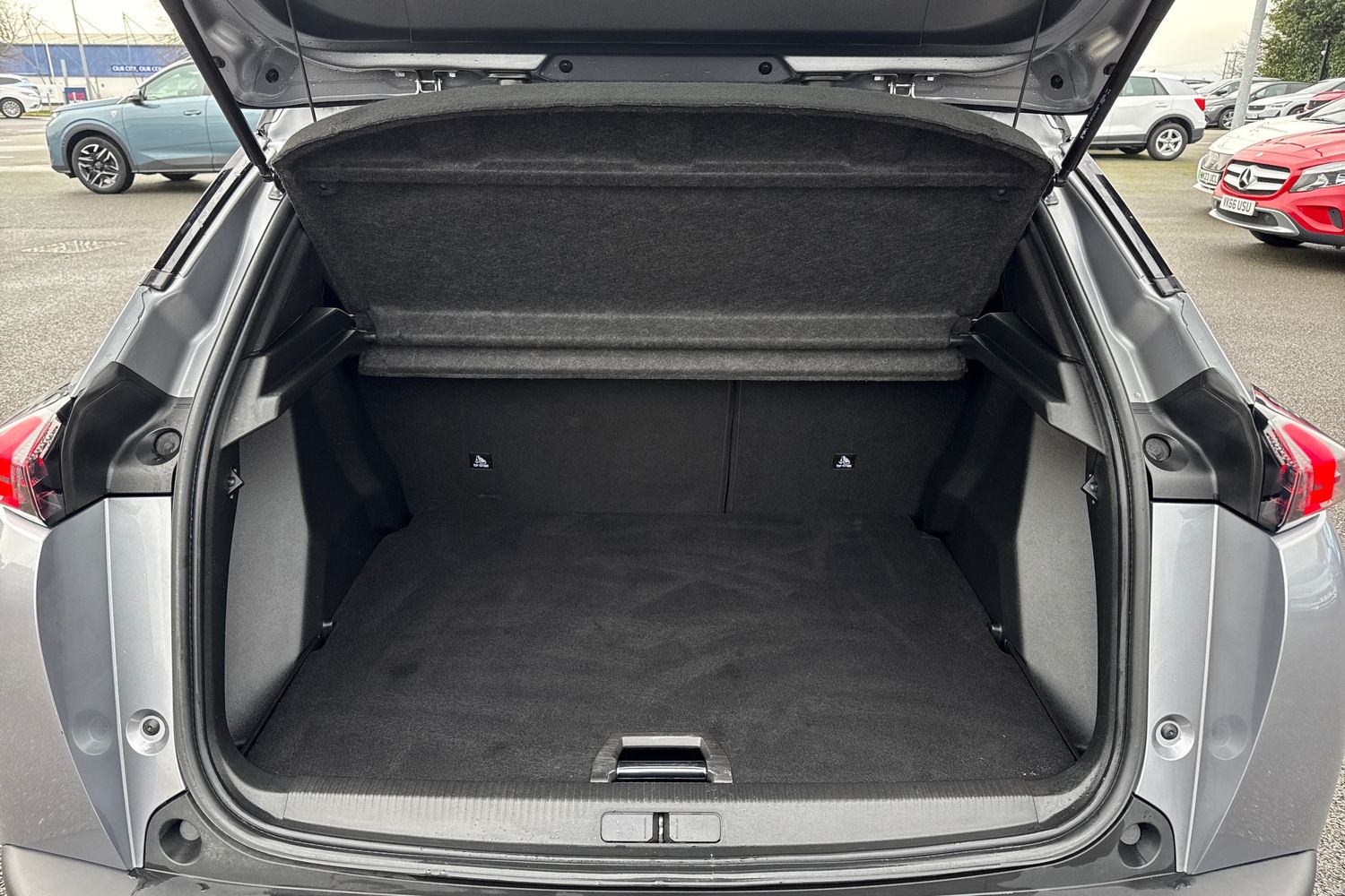 Used Peugeot 2008 2022 for sale - 77390127: Photo 6