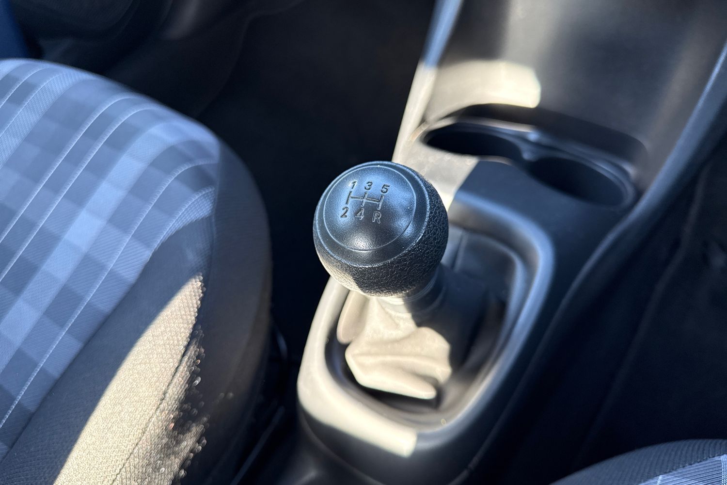 Used Peugeot 108 2018 for sale - 77747686: Photo 22