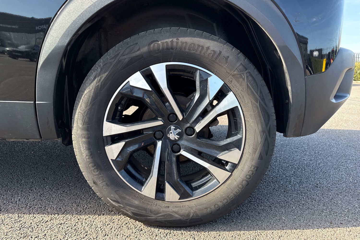 Used Peugeot 2008 2023 for sale - 77943899: Photo 12