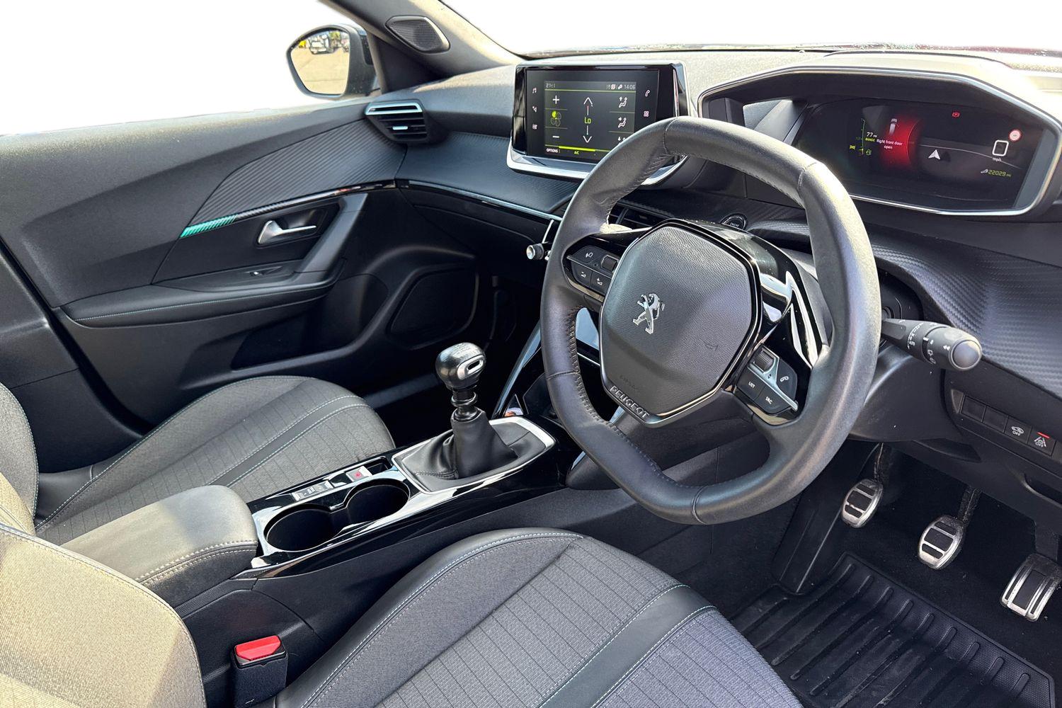 Used Peugeot 2008 2023 for sale - 77943899: Photo 13