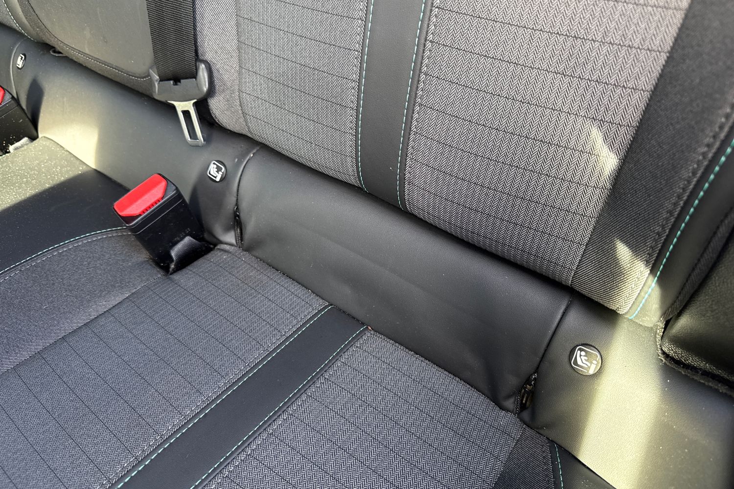 Used Peugeot 2008 2023 for sale - 77943899: Photo 32