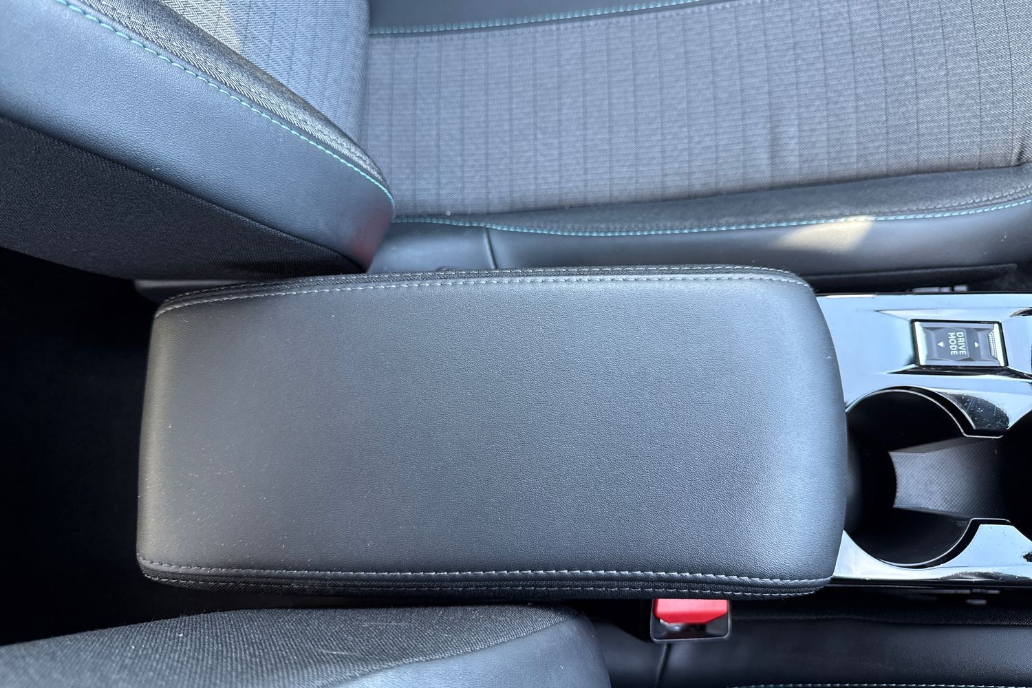 Used Peugeot 2008 2023 for sale - 77943899: Photo 59