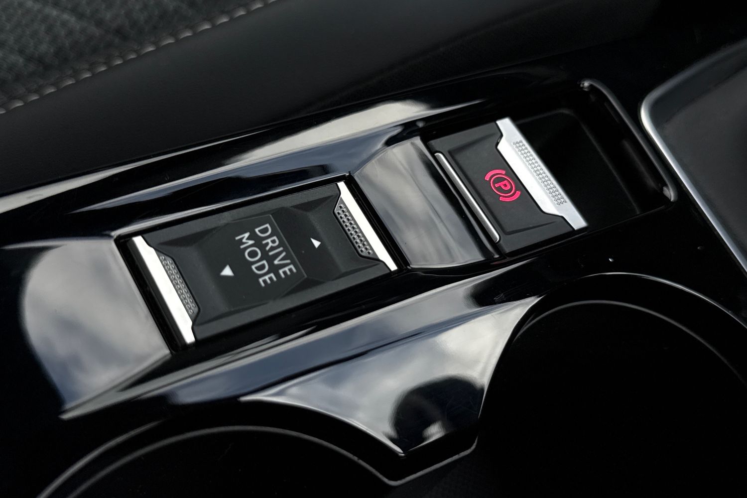 Used Peugeot 2008 2023 for sale - 77654238: Photo 42