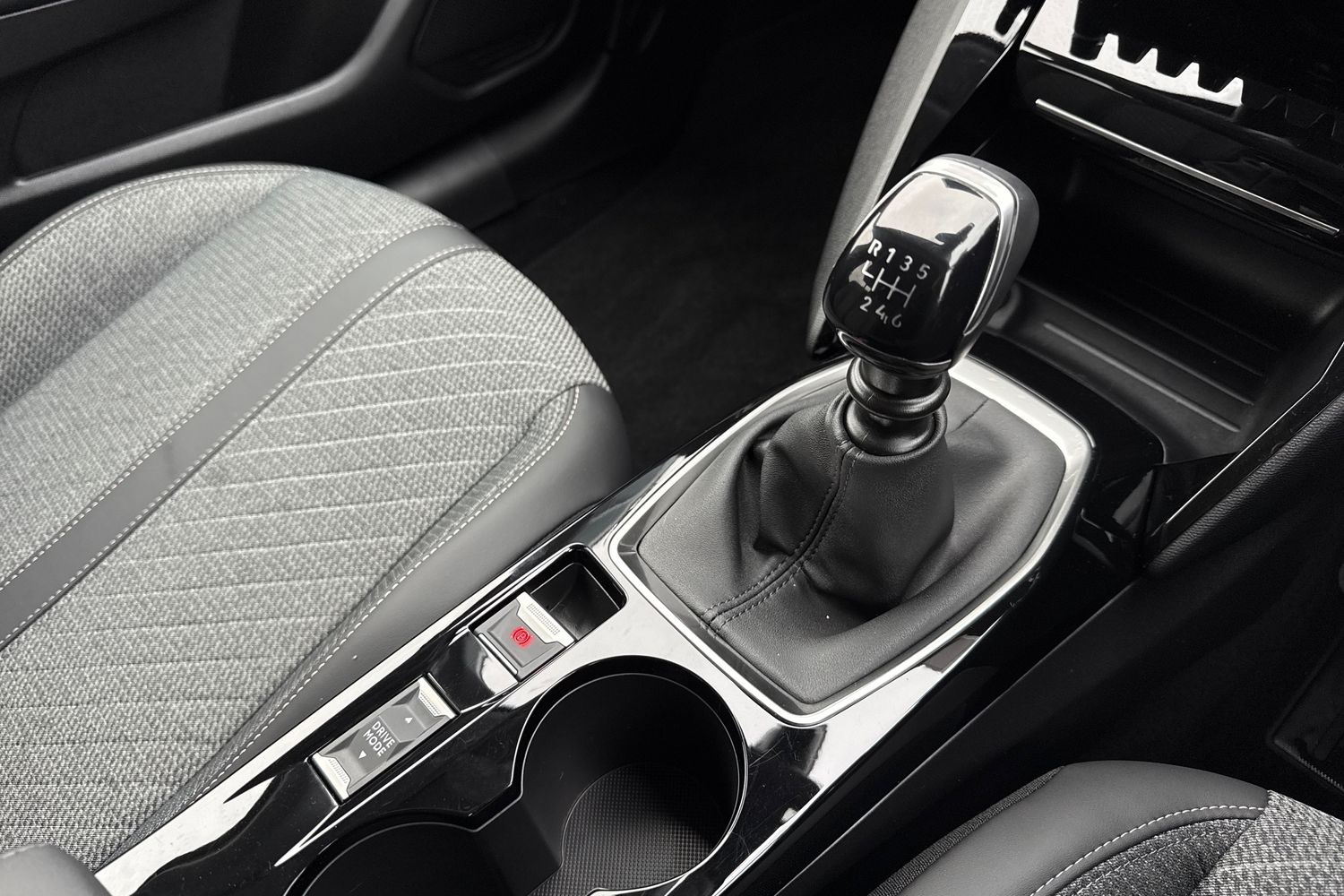 Used Peugeot 208 2024 for sale - 77546574: Photo 23