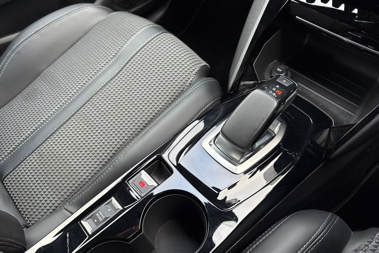 Used Peugeot 208 2021 for sale - 77443885: Photo 22