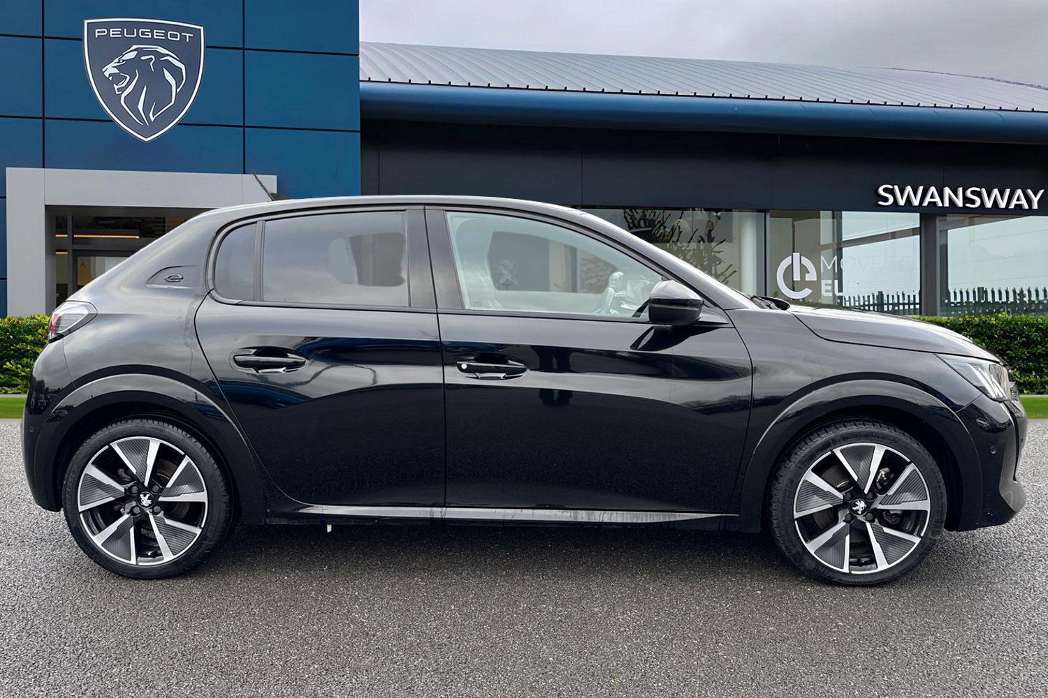 Used Peugeot 208 2021 for sale - 77443885: Photo 3