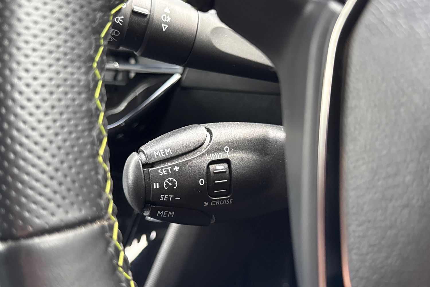 Used Peugeot 208 2021 for sale - 77443885: Photo 41