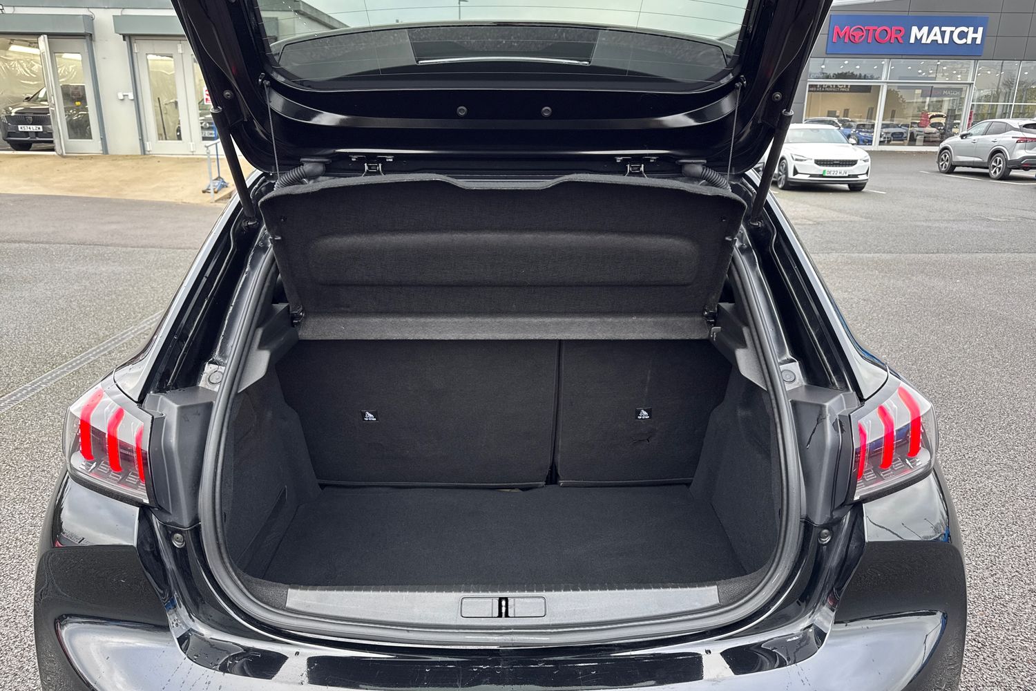 Used Peugeot 208 2021 for sale - 77443885: Photo 6