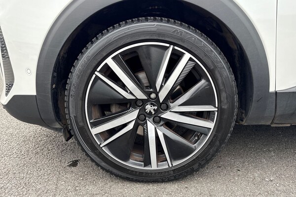 Used Peugeot 3008 2023 for sale - 76300389: Photo 12
