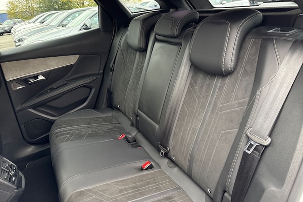 Used Peugeot 3008 2023 for sale - 76300389: Photo 18