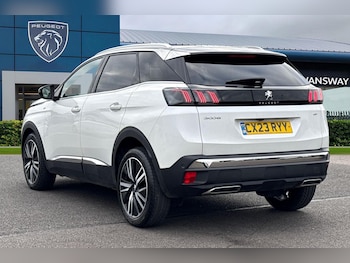 Used Peugeot 3008 2023 for sale - 76300389: Photo 2