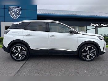 Used Peugeot 3008 2023 for sale - 76300389: Photo 3